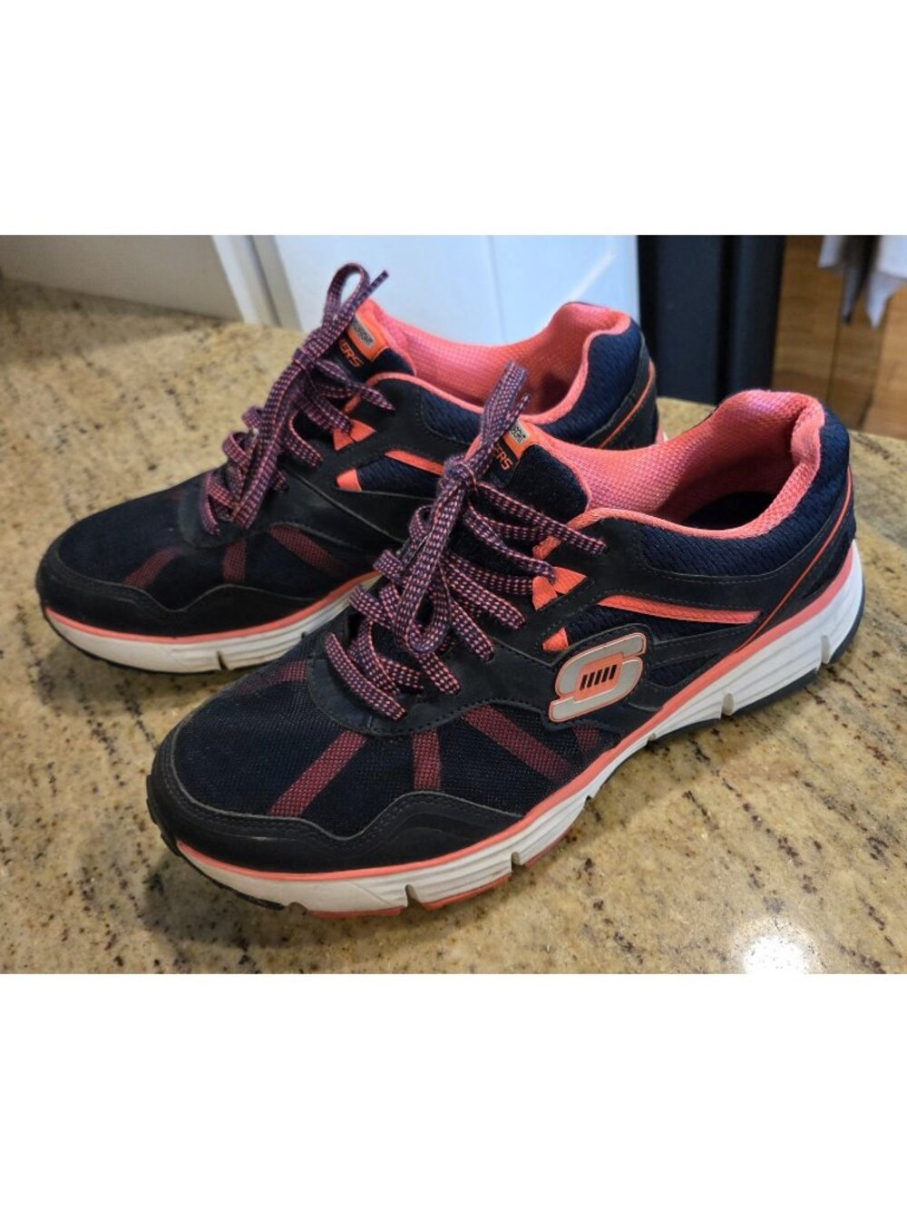 Skechers Alignment Training Shoes Womens Size 9 Black Pink 11642 Mesh